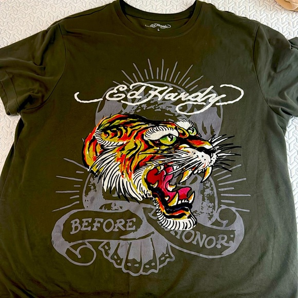 EdHandy lion shirt. - Picture 1 of 1